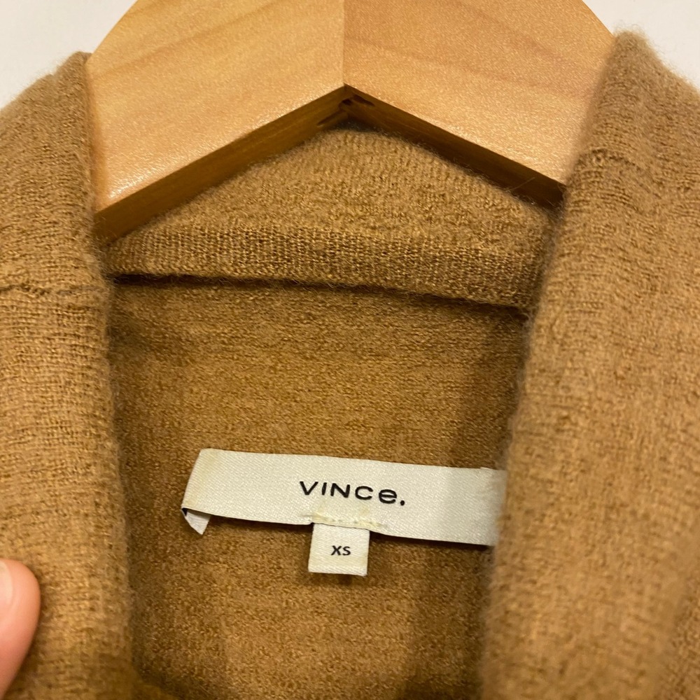 Vince 100% Cashmere Turtleneck Sweater Camel Brown XS Long Sleeve Knit - Picture 6 of 7